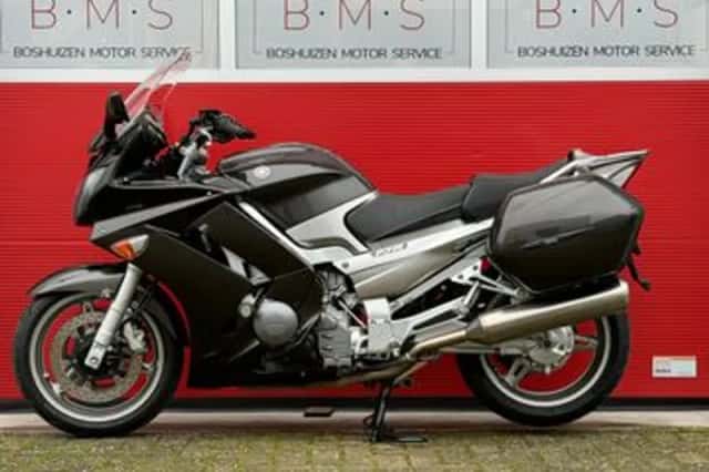 Yamaha FJR1300 (2011) thumbnail 4