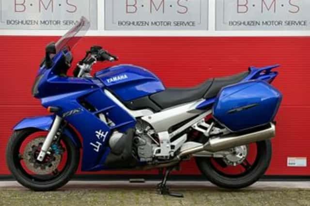 Yamaha FJR1300 (2002) thumbnail 4