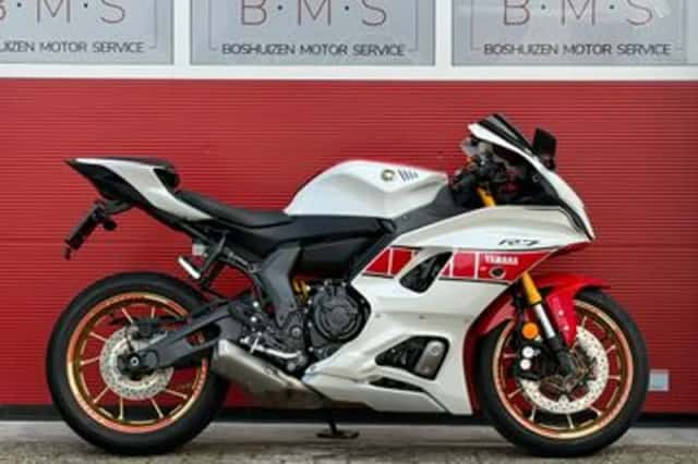 Yamaha R7 World GP 60TH Anniversary (2023) thumbnail 1