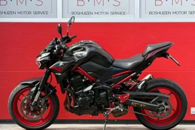 Kawasaki Z900 (2021) thumbnail 4
