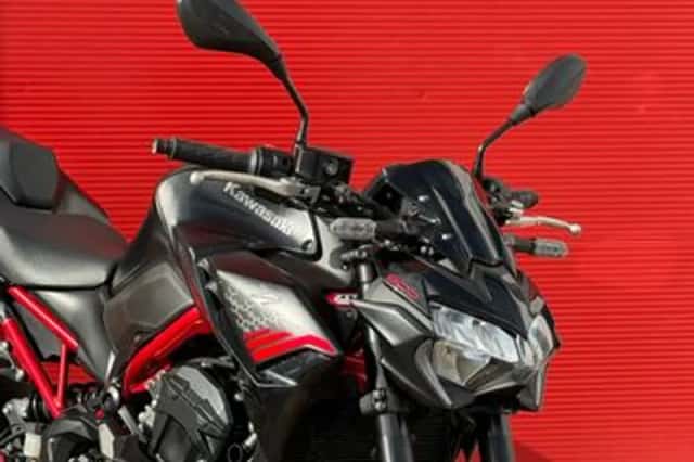 Kawasaki Z900 (2021) thumbnail 5
