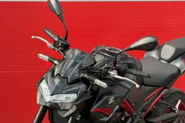 Kawasaki Z900 (2021) thumbnail 6