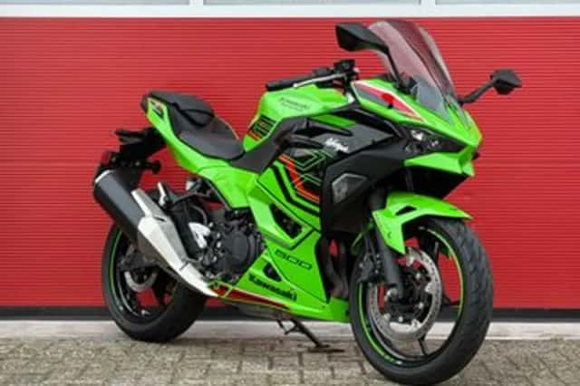 Kawasaki Ninja 500 (2024) thumbnail 2