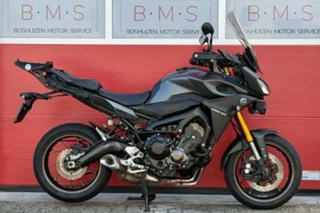 Yamaha Tracer 900 (2015) thumbnail 1