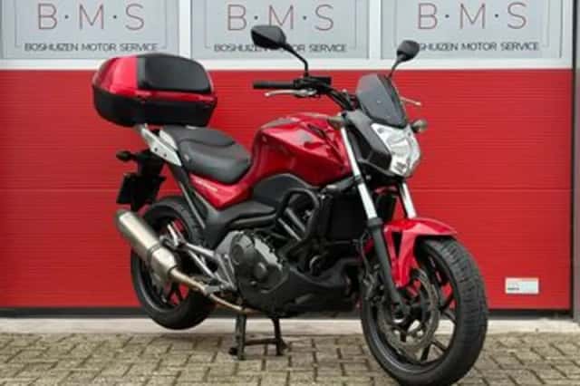 Honda NC 750 S (2014) thumbnail 2