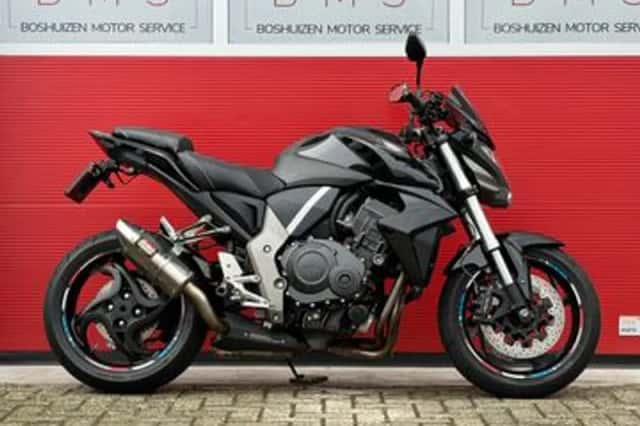 Honda CB1000R (2011) thumbnail 1