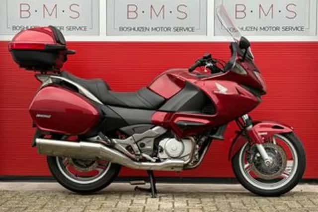 Honda NT 700 V Deauville (2013) thumbnail 1