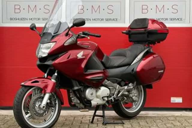 Honda NT 700 V Deauville (2013) thumbnail 3
