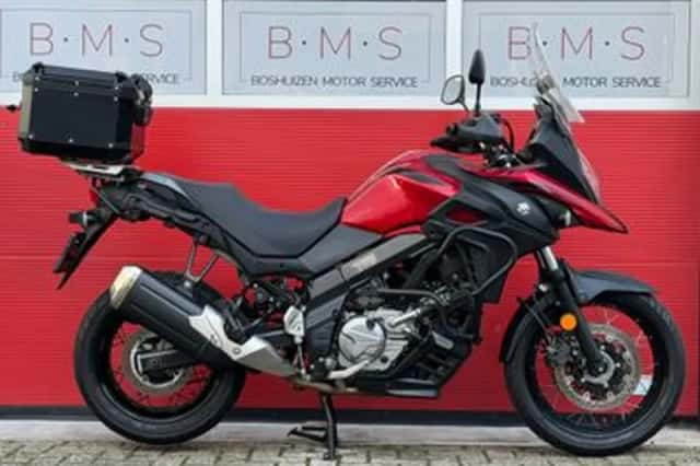 Suzuki V-Strom (2019) thumbnail 1
