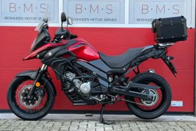 Suzuki V-Strom (2019) thumbnail 4