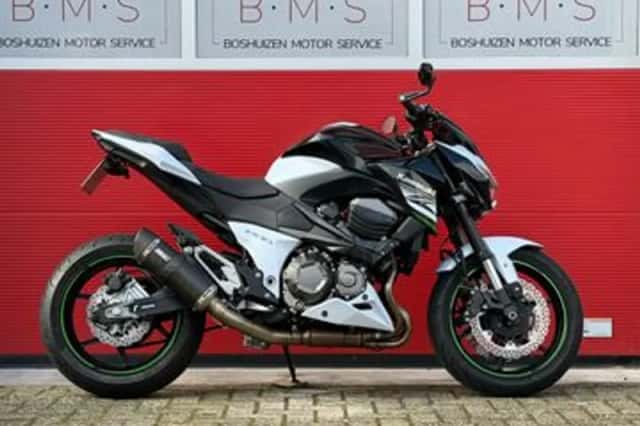 Kawasaki Z800 (2013) thumbnail 1