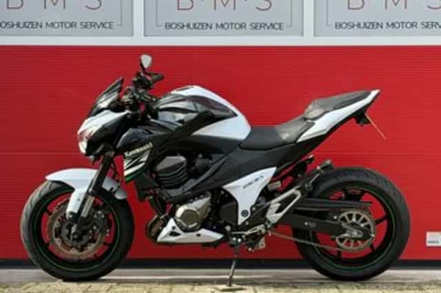 Kawasaki Z800 (2013) thumbnail 4