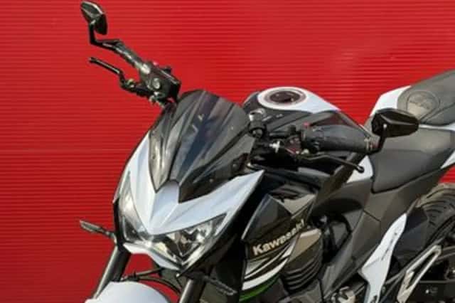 Kawasaki Z800 (2013) thumbnail 6