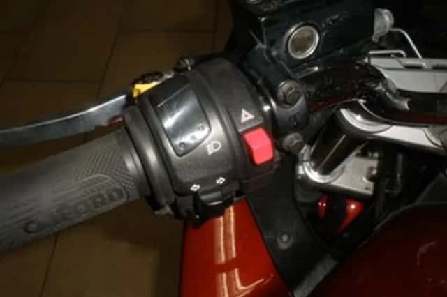Suzuki GSF 1250 SA (2008) thumbnail 6