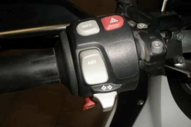 BMW F 800 GS (2014) thumbnail 4