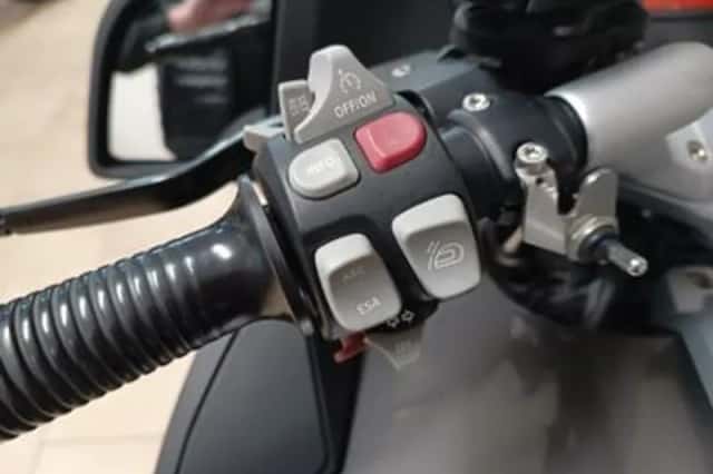 BMW R 1200 RT (2012) thumbnail 4