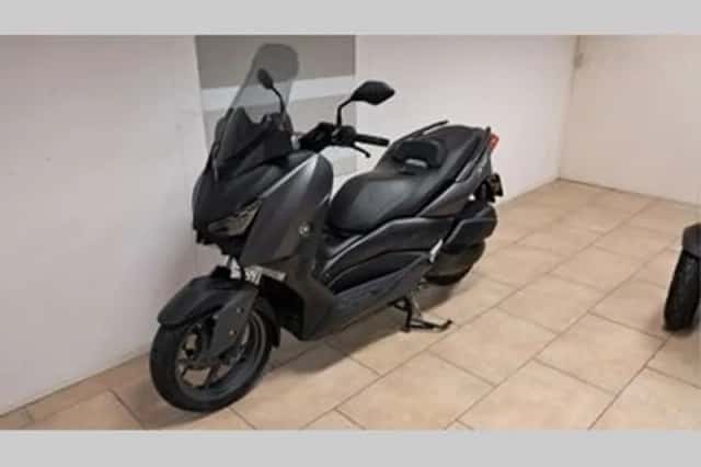 Yamaha X-MAX 300 (2019) thumbnail 6