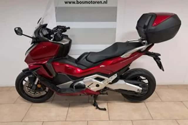 Honda NSS 750 Forza (2021) thumbnail 1