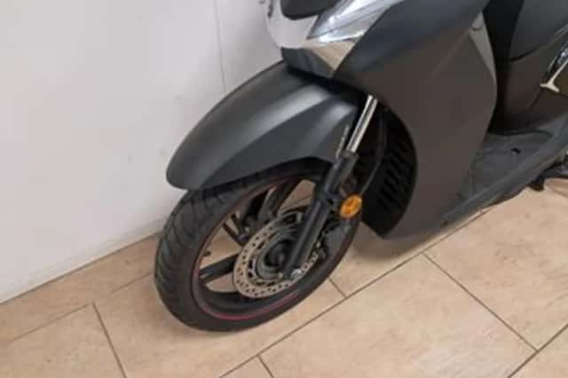 Honda SH 300i (2019) thumbnail 3