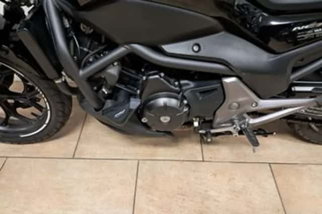 Honda NC 750 S (2015) thumbnail 2