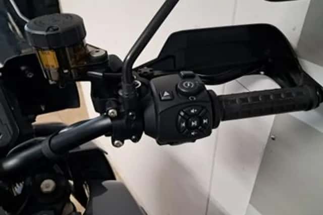 Harley-Davidson Pan America (2023) thumbnail 4
