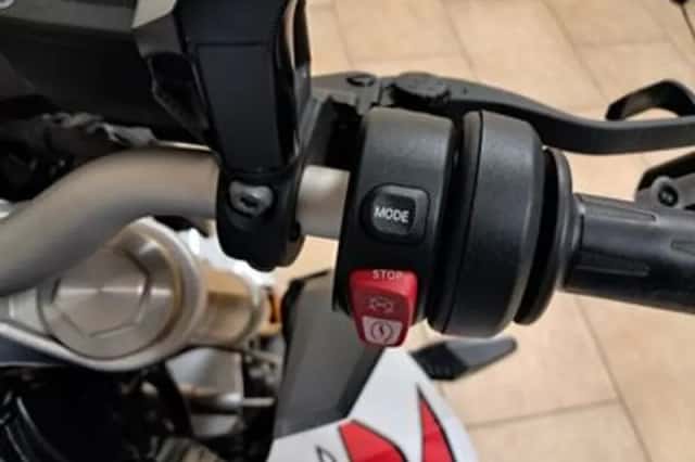 BMW F 900 R (2022) thumbnail 3