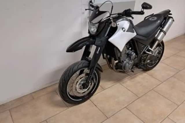 Yamaha XT660R (2010) thumbnail 5