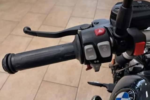 BMW R Nine T (2017) thumbnail 3