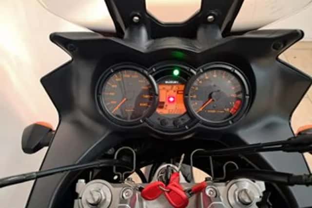 Suzuki V-Strom 650 (2005) thumbnail 4