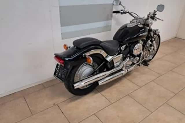 Yamaha XVS 650 Dragstar (2004) thumbnail 4