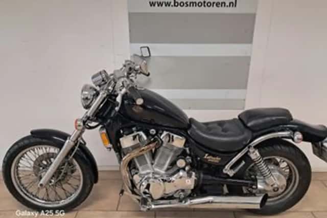 Suzuki VS 1400 Intruder (1987) thumbnail 1
