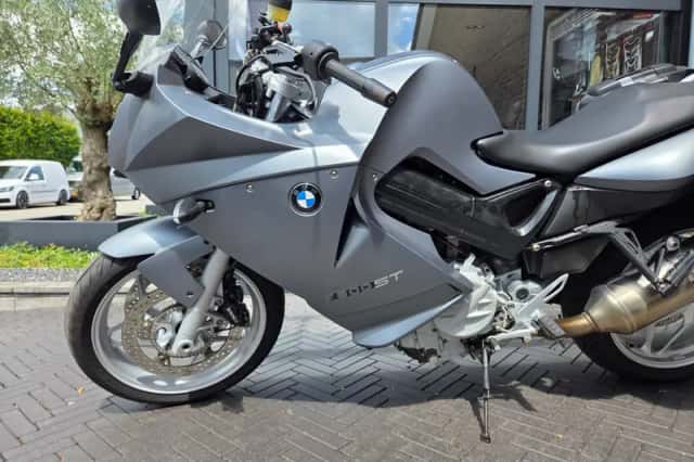 BMW F 800 ST (2008) thumbnail 6