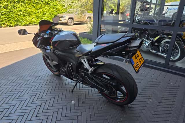 Honda CBR600RR (2008) thumbnail 5