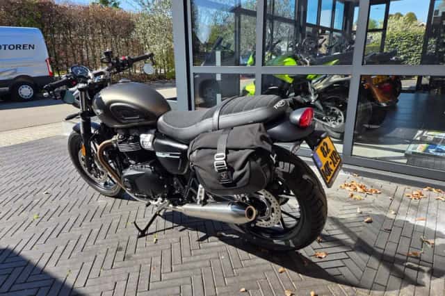 Triumph Street Twin (2019) thumbnail 3