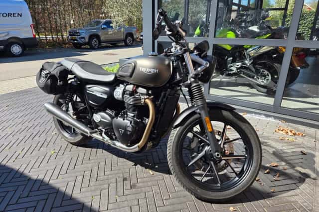 Triumph Street Twin (2019) thumbnail 4