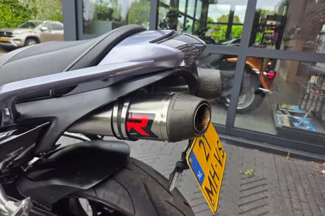Yamaha FZ 6S Fazer (2006) thumbnail 4