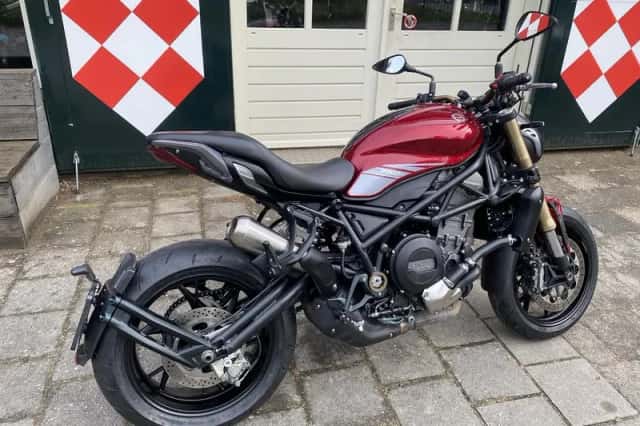 Benelli 752S (2020) thumbnail 1