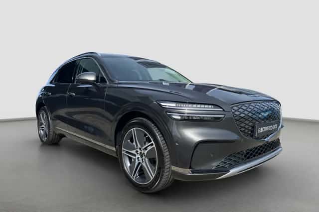 Genesis GV70 (2026) thumbnail 2