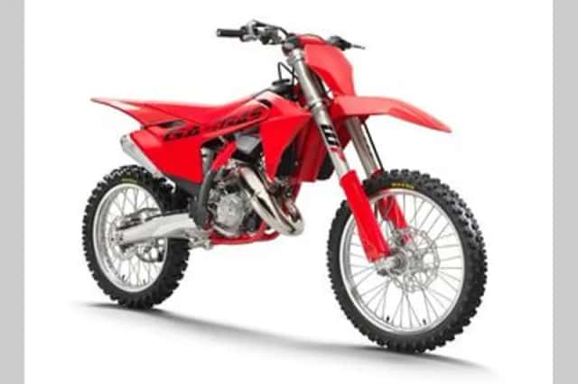 GasGas MC 125 2025 (2025) thumbnail 3