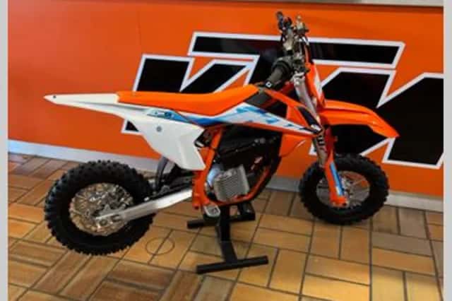 KTM SX-E 3 (2024) thumbnail 6