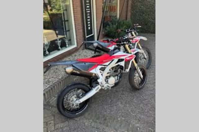 Fantic XEF 250 Supermotard (2023) thumbnail 1