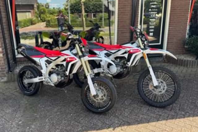 Fantic XEF 250 Supermotard (2023) thumbnail 2