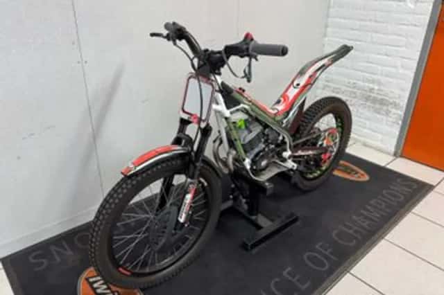 MINI Vandal R3 (2022) thumbnail 5