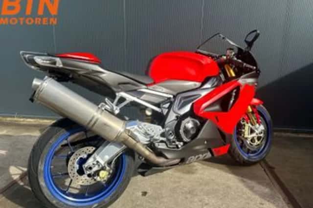 APRILIA RSV 1000 R Factory (2006) thumbnail 6