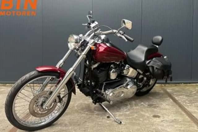 Harley-Davidson Deuce Fxstd Softail (2000) thumbnail 3