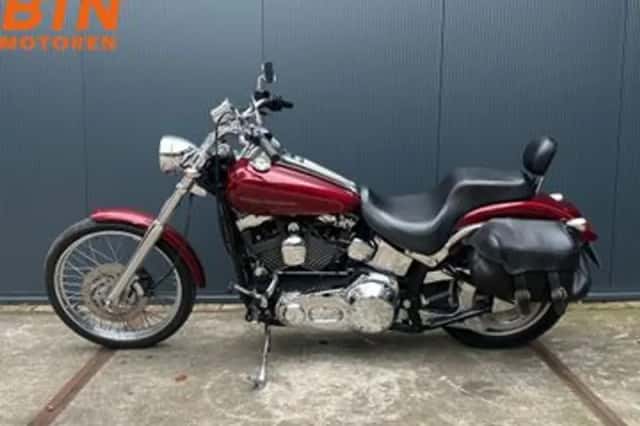 Harley-Davidson Deuce Fxstd Softail (2000) thumbnail 4