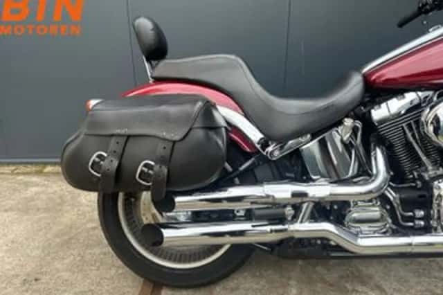 Harley-Davidson Deuce Fxstd Softail (2000) thumbnail 6