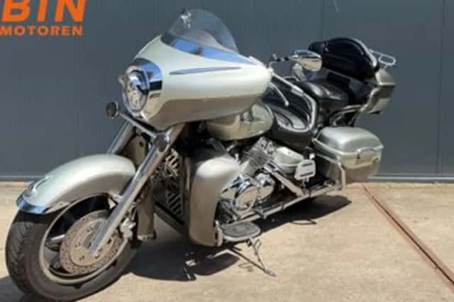 Yamaha XVZ 1300 Royal Star Venture (1999) thumbnail 3