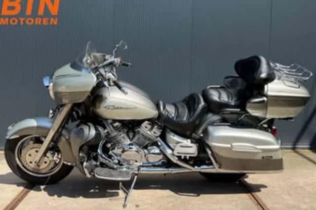 Yamaha XVZ 1300 Royal Star Venture (1999) thumbnail 4