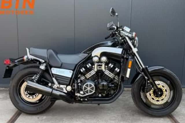 Yamaha VMX 1200 (1996) thumbnail 1